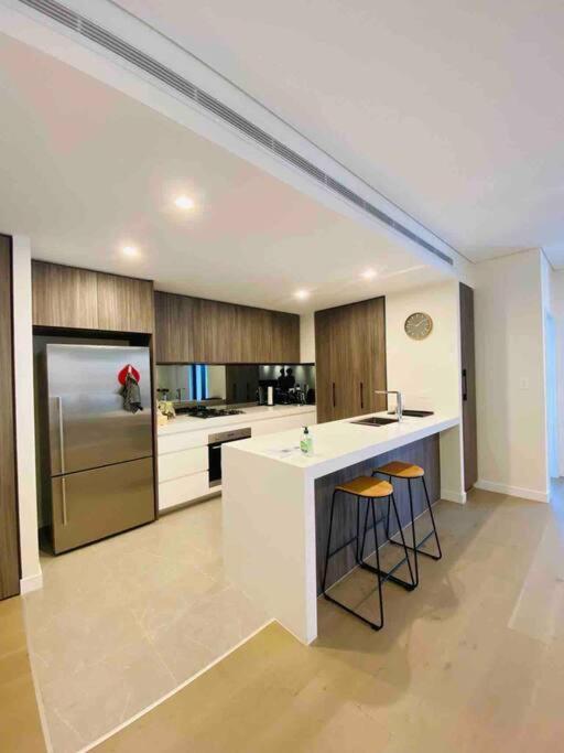 Luxury 3 Bedroom Apartment In Ryde Sydney Eksteriør bilde